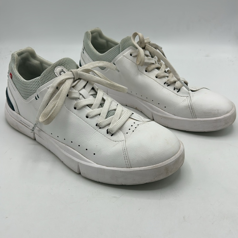 On Cloud The Roger Advantage White/ juniper Tennis Sneaker